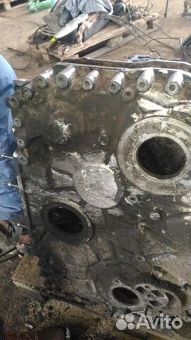 Крышка передней плиты рено renault DCI 420 DCI420