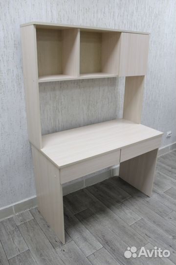 Стол письменный №4 (новый,от фабрики)