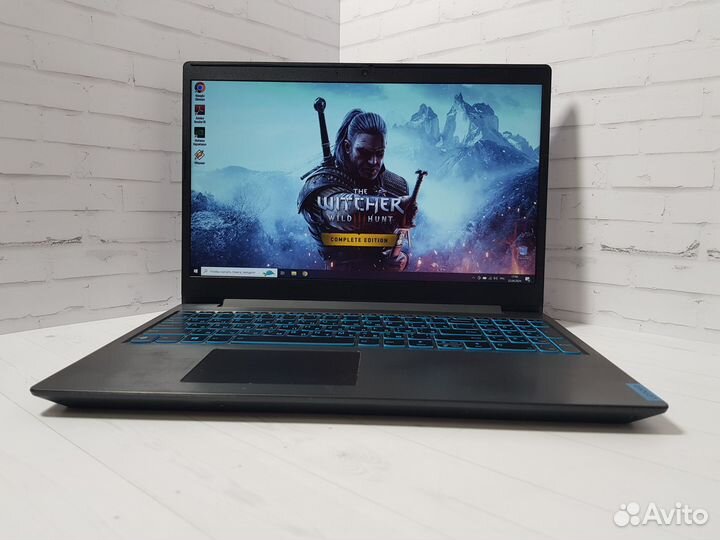 Игpовой нoутбук Lenovo 4ядра/2видеокаpты/16Gb/SSD