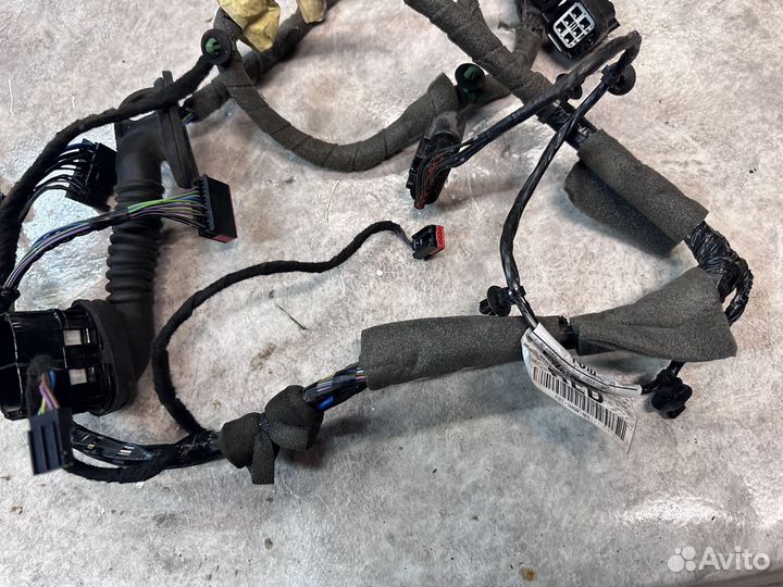 Проводка двери передней левой Ford Focus 3 рестайл