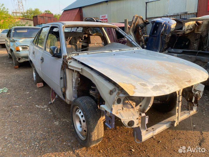 Дэу Нексия 1.5 8клап Модульный Двигатель Двс Кпп