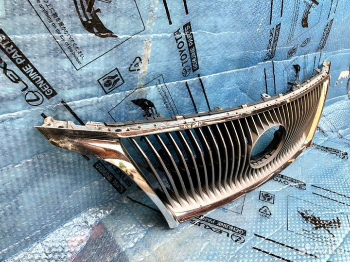 Решетка радиатора передняя Lexus Rx 3 2009-2012