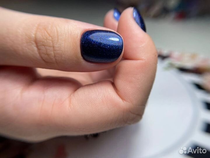 Маникюр и педикюр