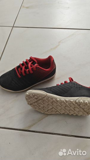 Бутсы и сороконожки