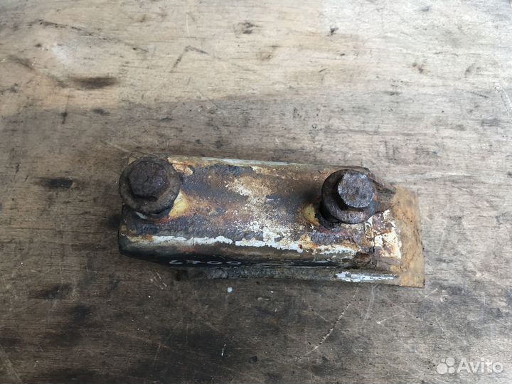 Кронштейн ресивера Ивеко Евротех Iveco Eurotech