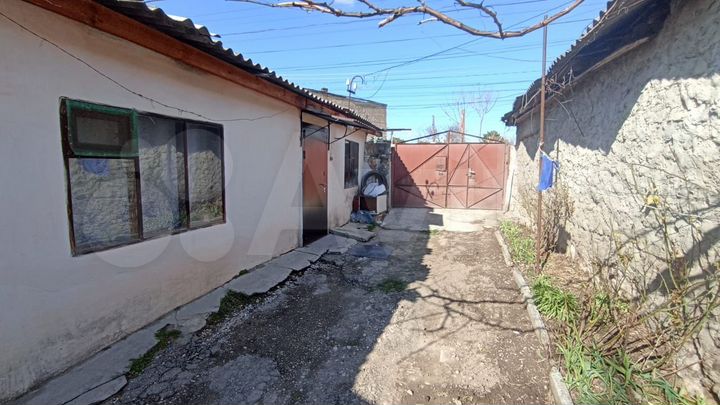 2-к. квартира, 70 м², 1/1 эт.