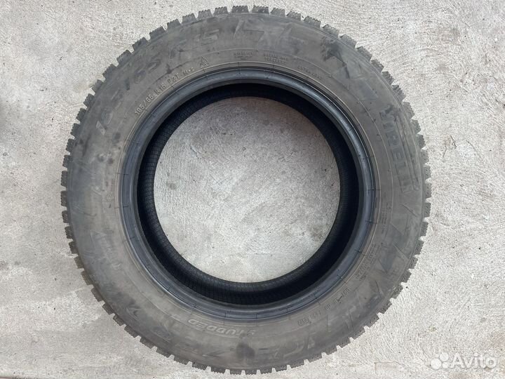 Pirelli Ice Zero 185/65 R15 92T