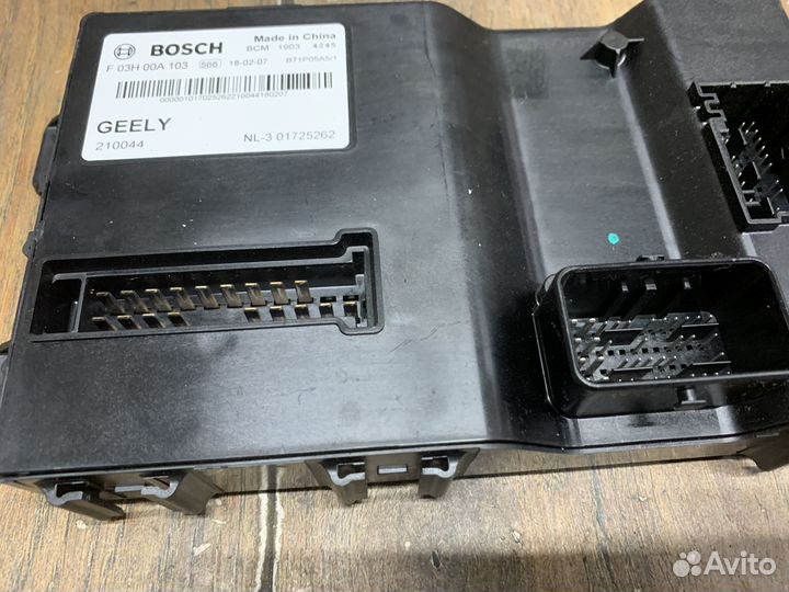 Geely Atlas Блок электронный