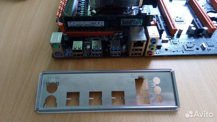 Комплект на Xeon E5 2690 (lga 2011)