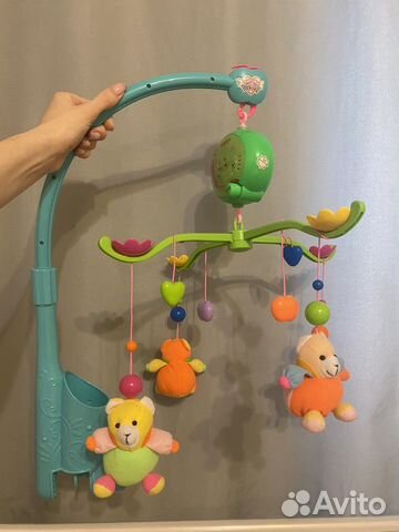 Мобиль на кроватку из фетра