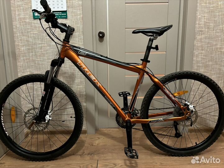 Trek 6300 (rock shox, shimano deore)