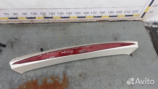 Спойлер 3-5-й двери cadillac escalade 2 (4BA09GQ01)