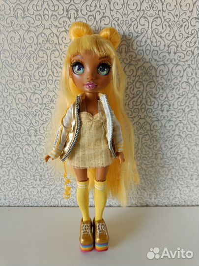 Кукла Rainbow High Sunny