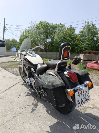 Honda shadow 750