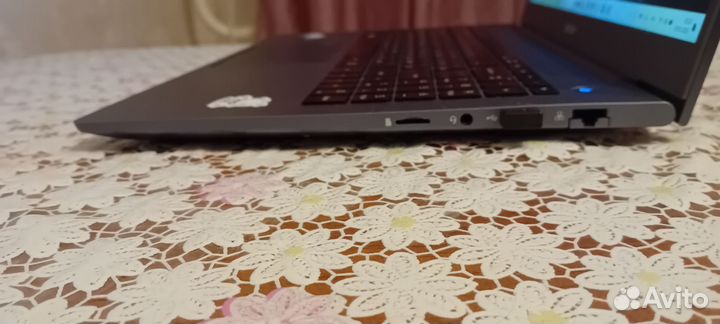 Ноутбук dexp atlas m16 a7w303