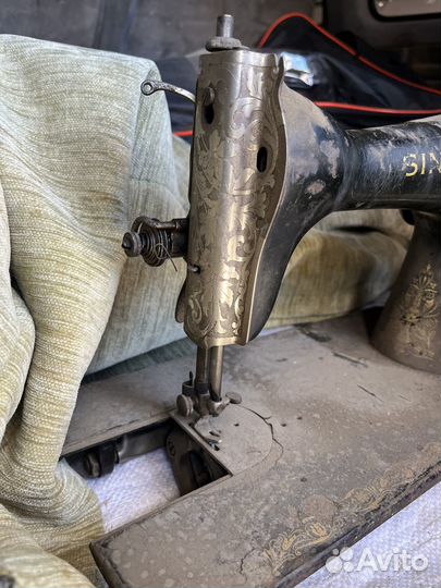 Продам швейную машину