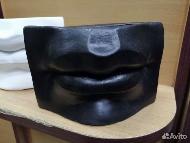 Головы из гипса