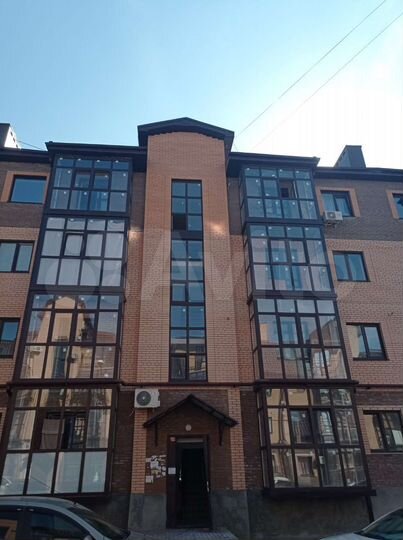 2-к. квартира, 66 м², 2/4 эт.