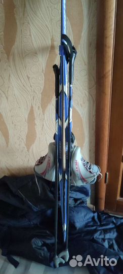 Беговые лыжи с ботинками 38 размер