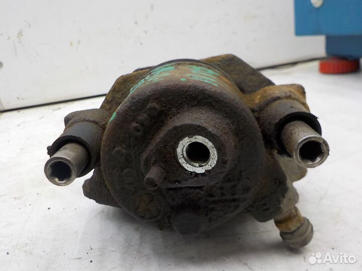 Суппорт тормозной передний левый Skoda Fabia 2007