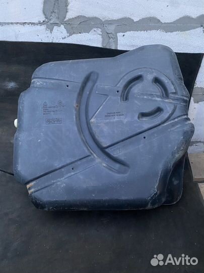 Бензобак Ford Focus 2