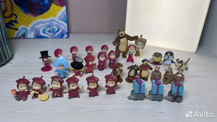 Киндеры Свинка Пеппа, Маша и Медведь, Смурфики