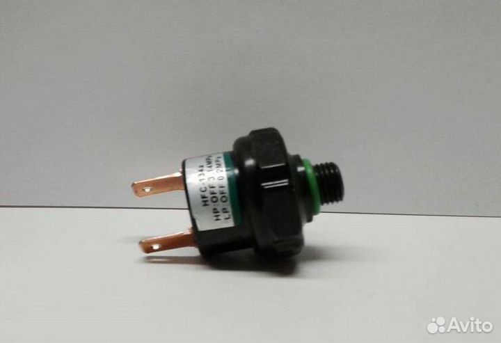 Датчик давления на кондиционер двухконтактный