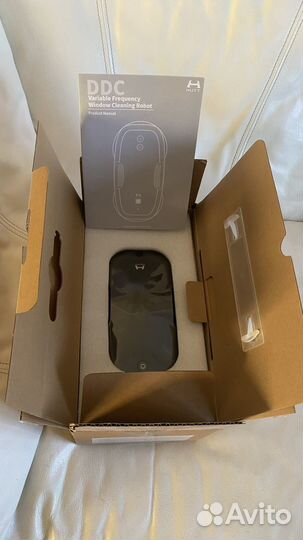 Робот-мойщик окон hutt DDC5