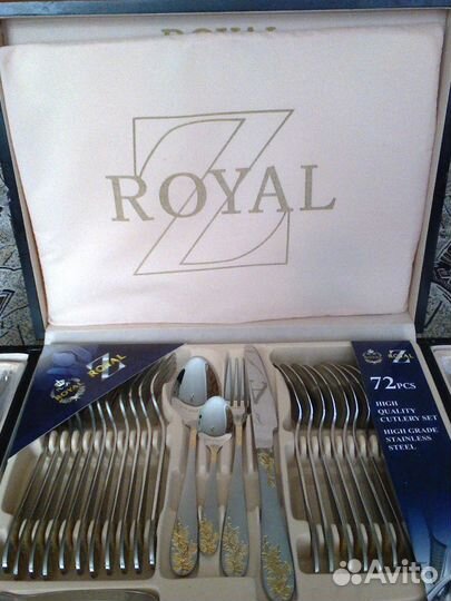 Набор ложек, вилок, ножей