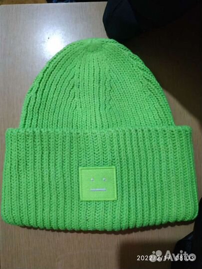 Шапка новая