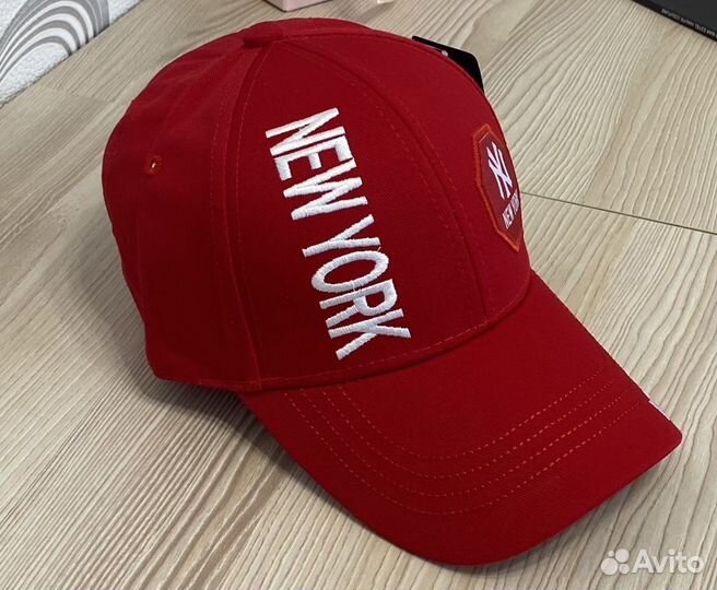 Кепка new york красная