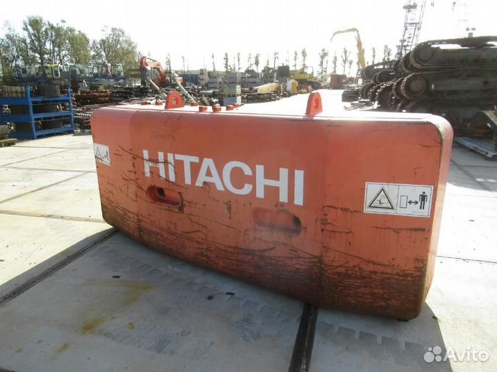 Hitachi - ZX470LCH-3