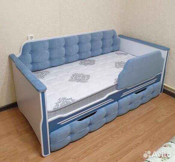 Детская кровать спорт с 2 ящиками 160