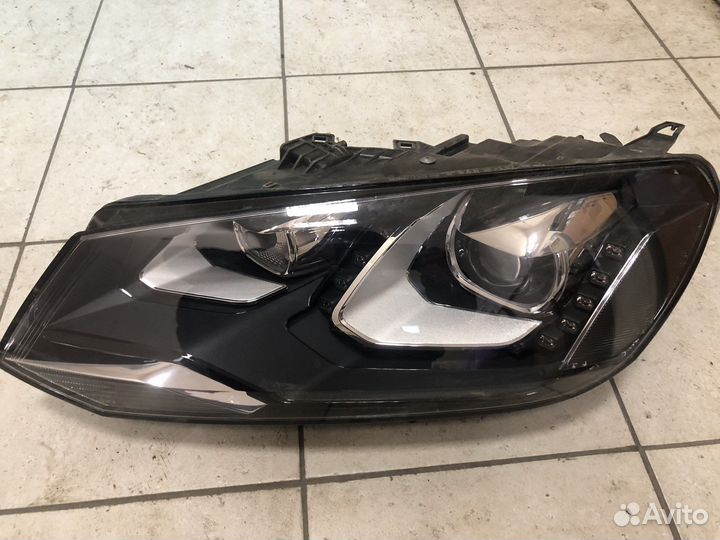 Фара volkswagen touareg nf VW Touareg NF