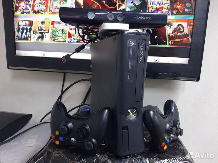 Xbox 360 slim 250gb 68 игр