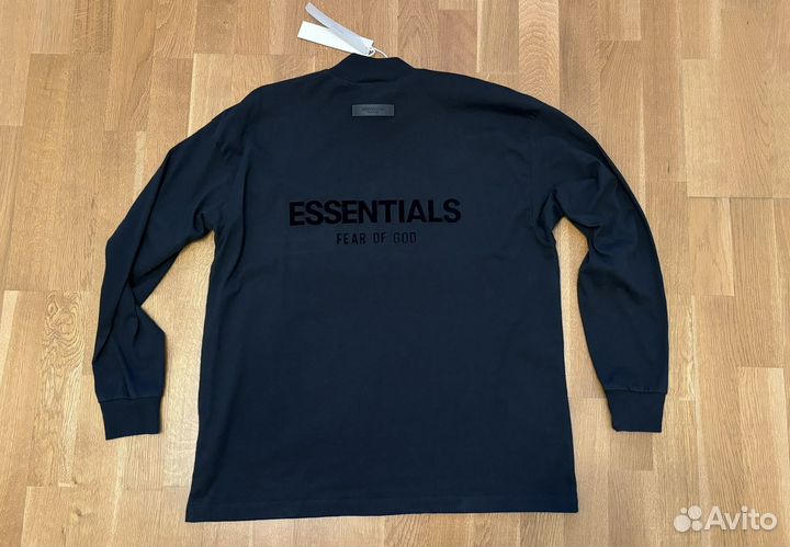 Лонгслив essentials (оригинал)