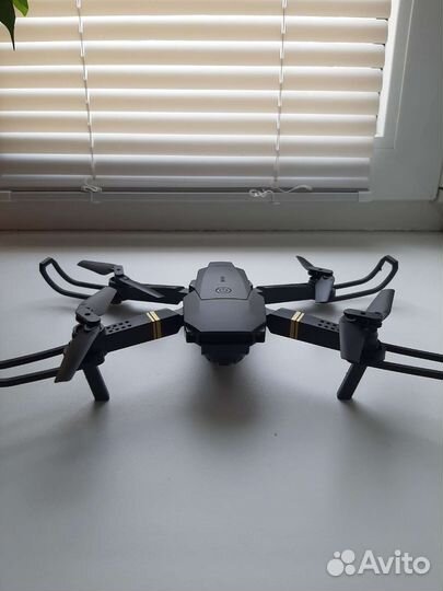 Квадрокоптер с камерой