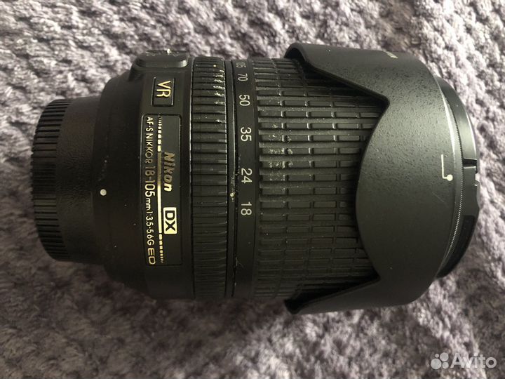 Зеркальный фотоаппарат nikon