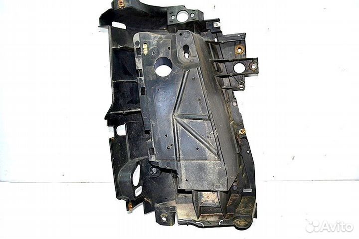 Корпус фары, левый volvo FH (01.05)