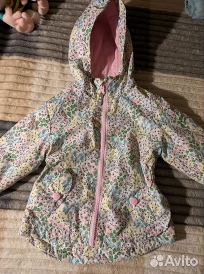 Куртки на девочку