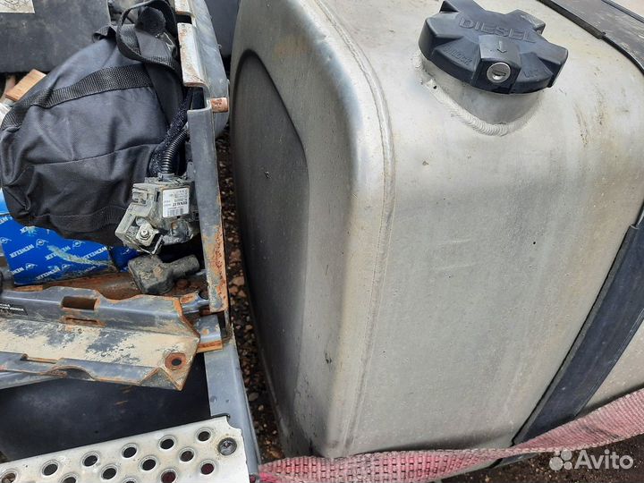 Бак топливный 510L Renault T, Volvo FH