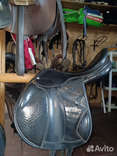 Конкурное седло