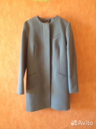 Пальто демисезонное