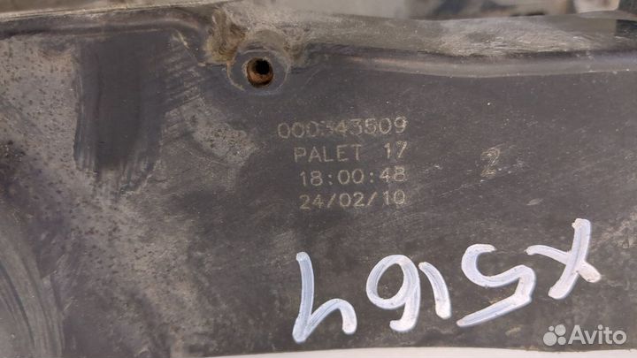 Рамка передняя Renault Megane 3, 2010