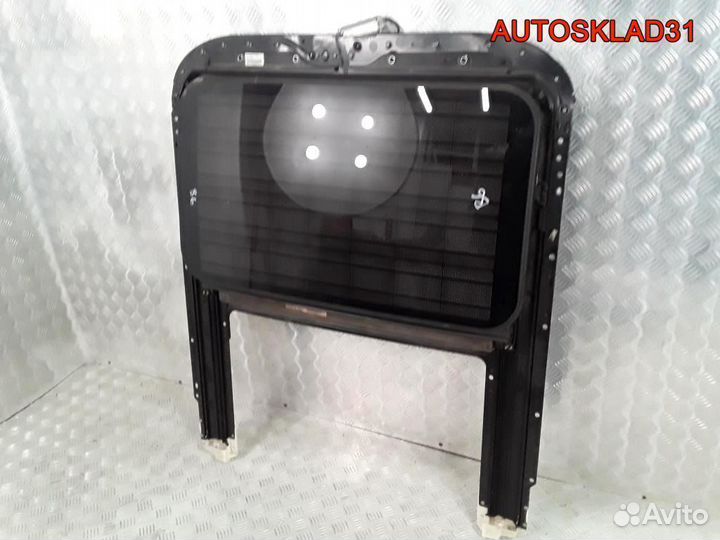 Люк в сборе электрический VW Passat B6 3C0877255A