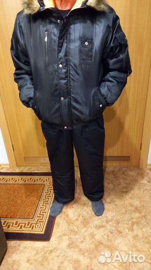 Продам мужскую куртку зимнюю р.54