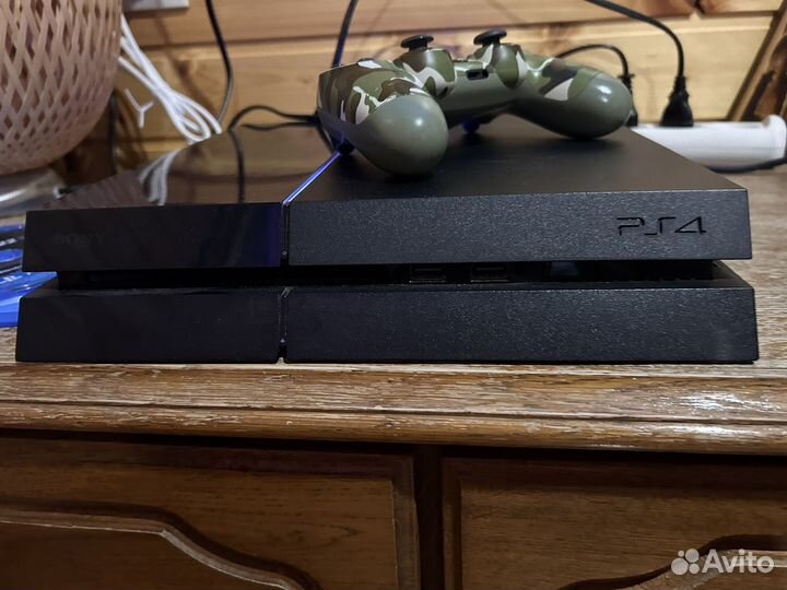 Игровая приставка ps4 с игрой