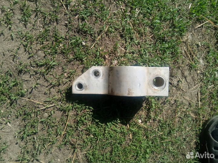 Сайлентблок переднего рычага Skoda Octavia a5