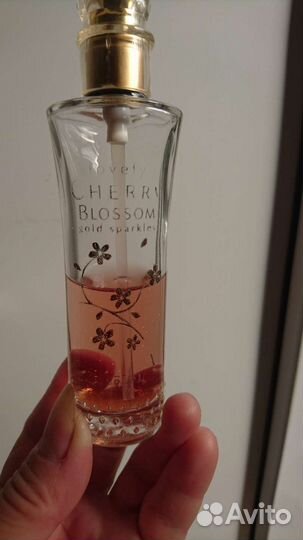 Cherry Blossom lovely gold sparkles от Guerlain