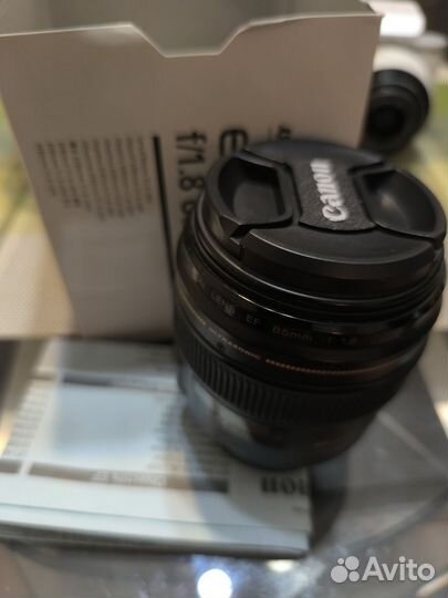 Объектив Canon 85mm 1.8